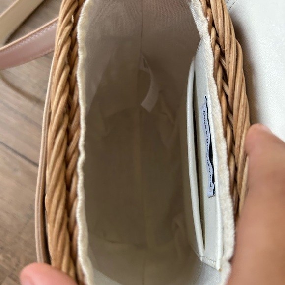 Tommy Bahama Woven Women's Bag - Picture 5 of 7